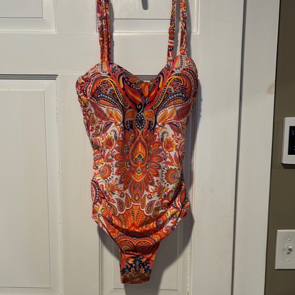 Vibrant Orange Womens One Piece Swimsuit Size 8 - Lined